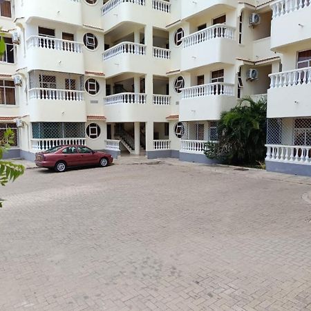 Pk Ocean Apartment Mombasa Eksteriør billede