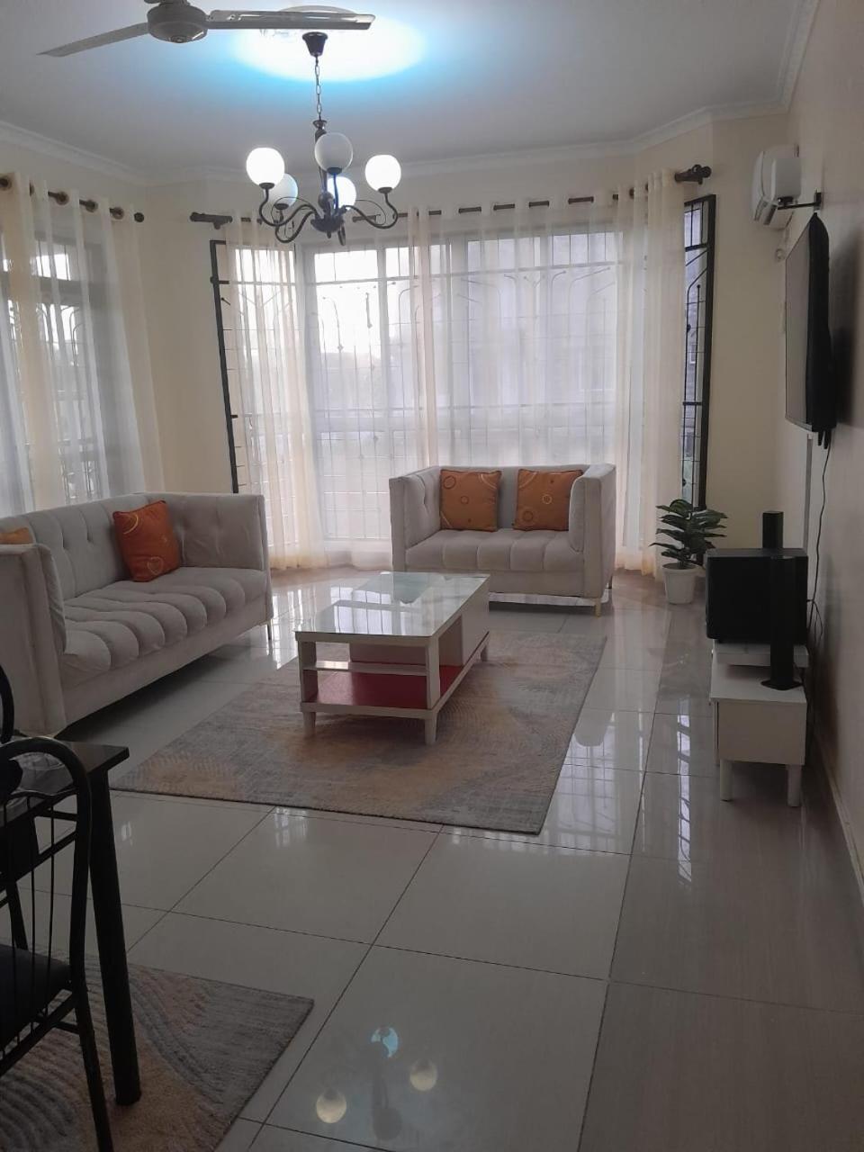 Pk Ocean Apartment Mombasa Eksteriør billede